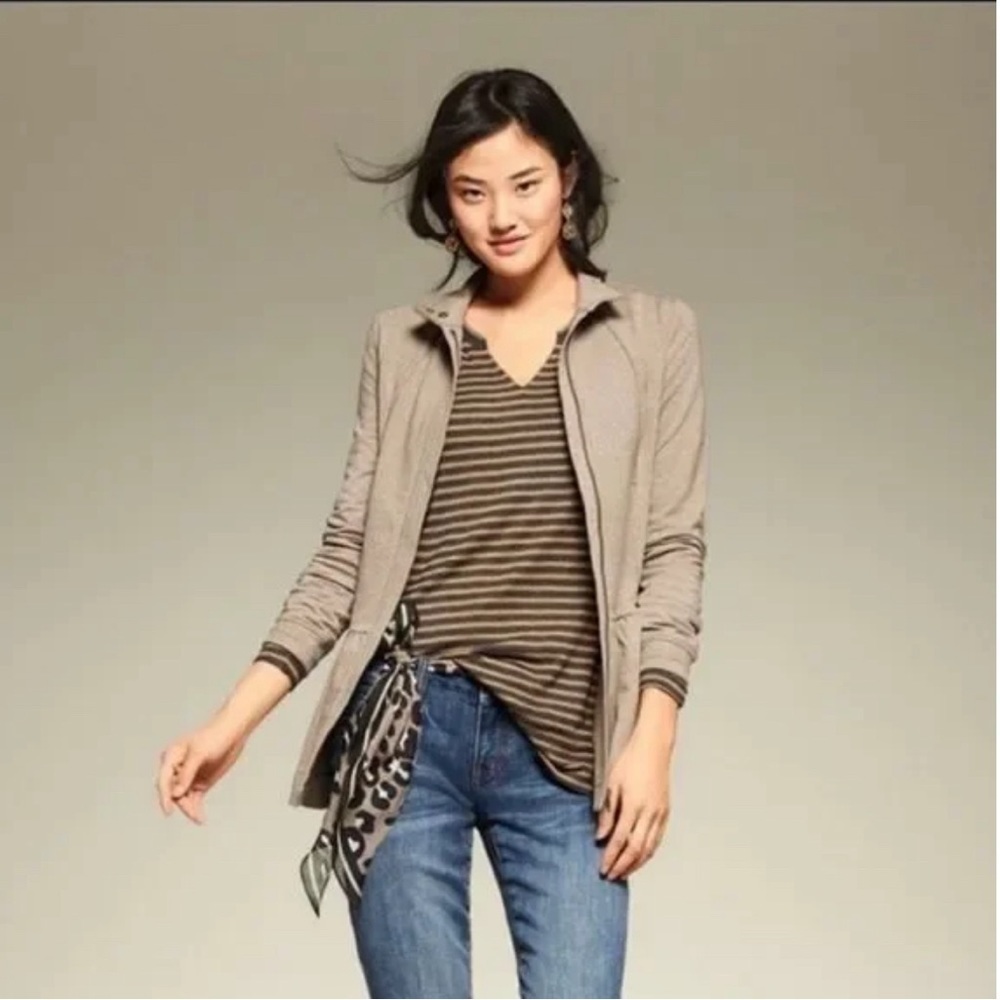CAbi Slant Tee in Tan and Black Stripes Size Medium